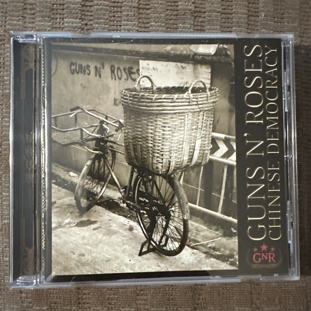 Chinese Democracy [Cover A] by Guns N' Roses (CD, 2008) ES905